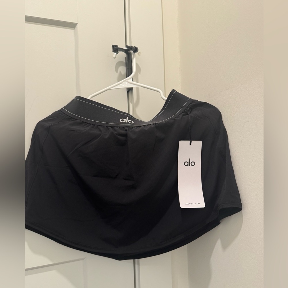 ALO Yoga Classic Black Apparel